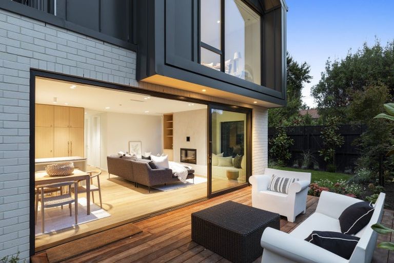 Photo of property in 65b Leinster Road, Merivale, Christchurch, 8014