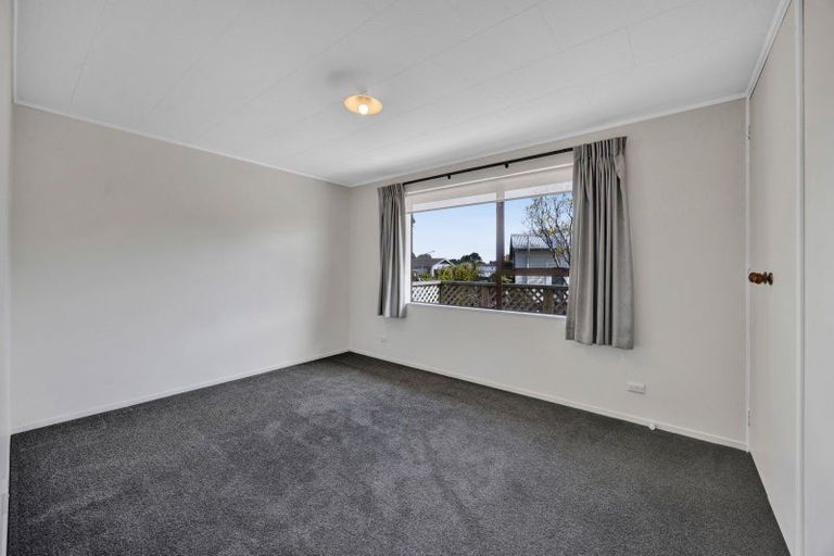 Photo of property in 10 Aratapu Street, Waitara, 4320