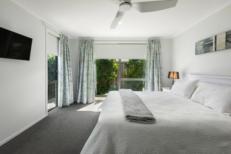 Photo of property in 7 Eastbank Drive, Katikati, 3129