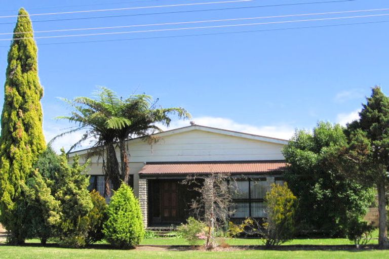 Photo of property in 15 Haldane Street, Elgin, Gisborne, 4010
