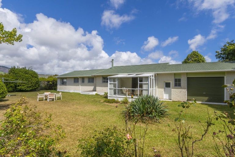 Photo of property in 77 Belvedere Avenue, Waikanae, 5036