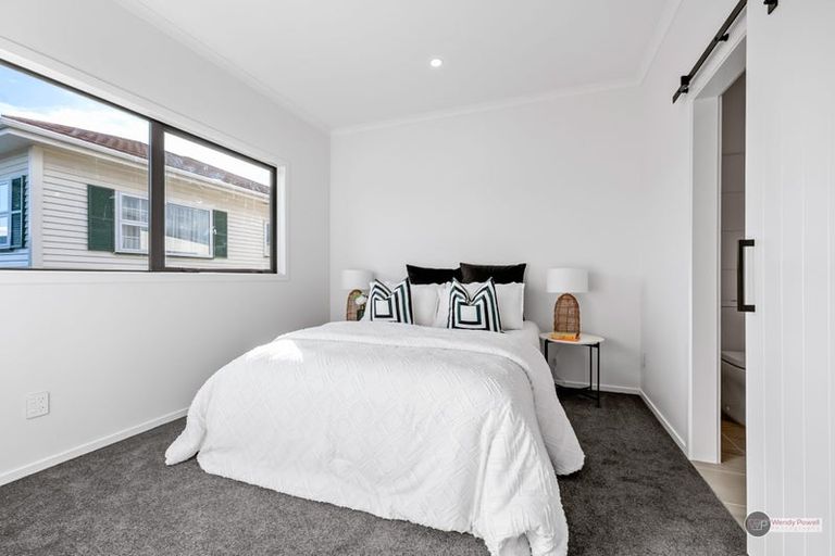 Photo of property in 2/51 Kings Crescent, Hutt Central, Lower Hutt, 5010