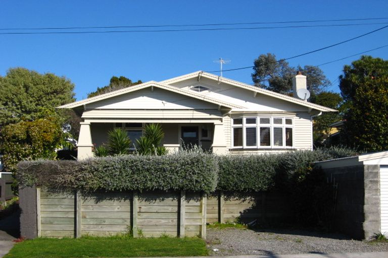 Photo of property in 145 Clawton Street, Westown, New Plymouth, 4310