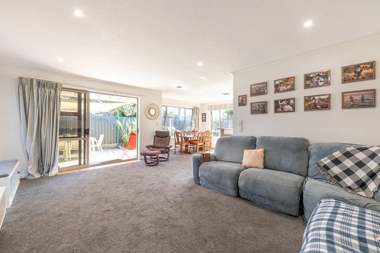 Photo of property in 23 Rintoul Street, Westport, 7825