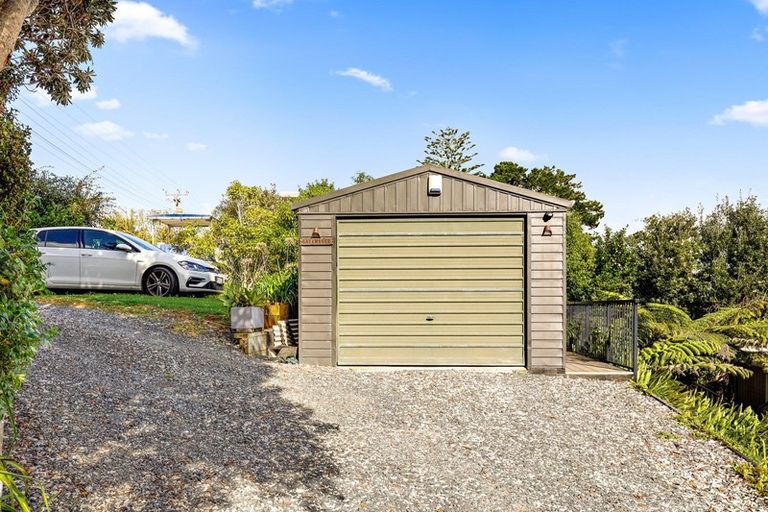 Photo of property in 44 Green Road, Matakana, 0985