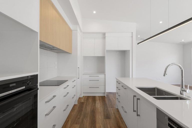 Photo of property in 5 Pipipi Lane, Halswell, Christchurch, 8025