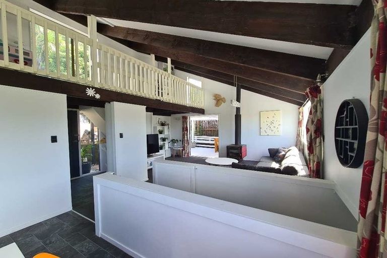 Photo of property in 327 Tukapa Street, Hurdon, New Plymouth, 4310