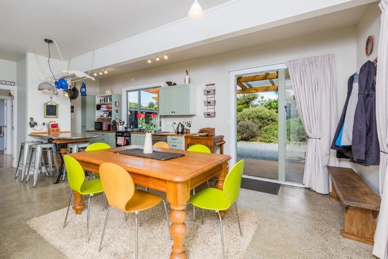 Photo of property in 203a Te Ahu Ahu Road, Waimate North, Kerikeri, 0472