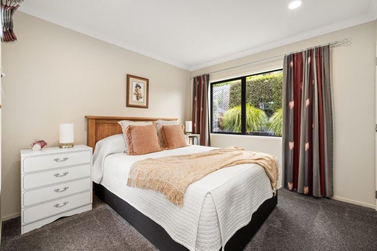 Photo of property in 214 Castlewold Drive, Bethlehem, Tauranga, 3110
