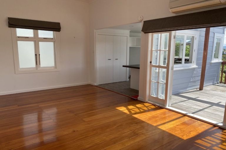 Photo of property in 22 Simla Terrace, Hospital Hill, Napier, 4110