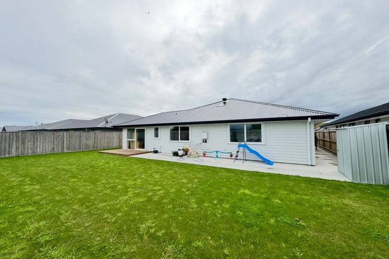 Photo of property in 50 Freedom Drive, Kelvin Grove, Palmerston North, 4414