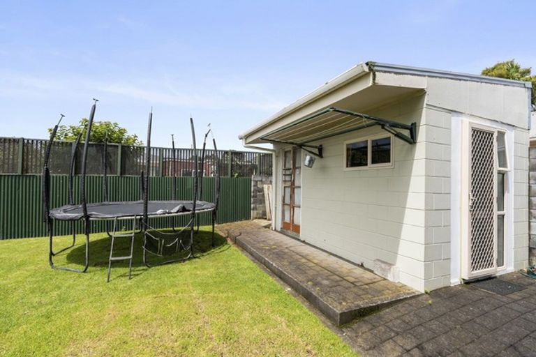 Photo of property in 43 Doone Street, Lynmouth, New Plymouth, 4310