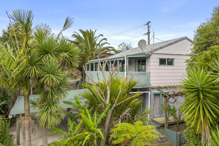 Photo of property in 4 Snowden Place, Raglan, 3225
