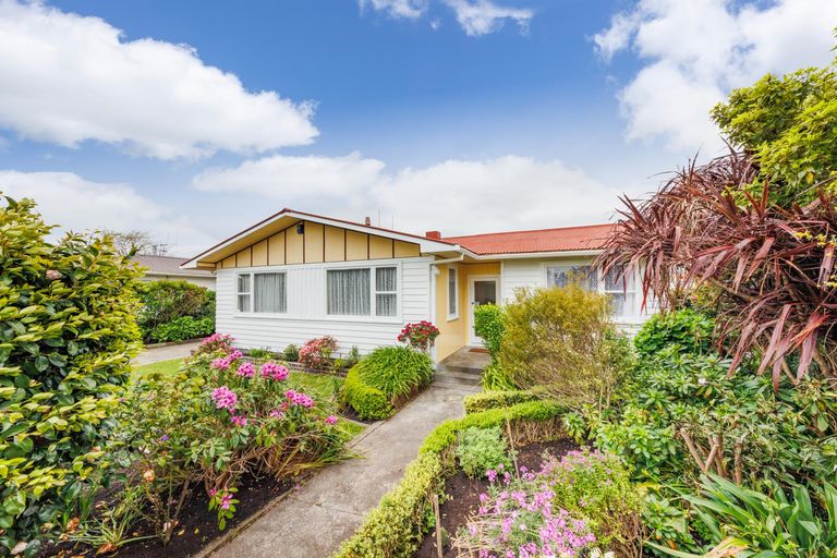 Photo of property in 7 Clarke Avenue, Highbury, Palmerston North, 4412