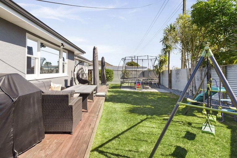 Photo of property in 23 Titoki Street, Stoke, Nelson, 7011