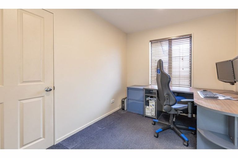 Photo of property in 17 Stark Place, Kaiapoi, 7630