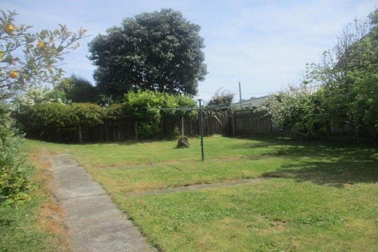 Photo of property in 15a Falla Street, Paraparaumu Beach, Paraparaumu, 5032
