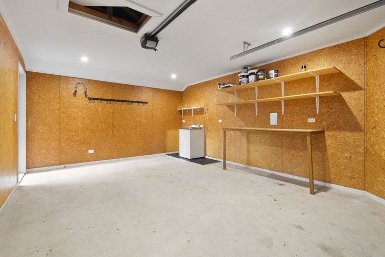 Photo of property in 64a Weston Avenue, Roslyn, Palmerston North, 4414