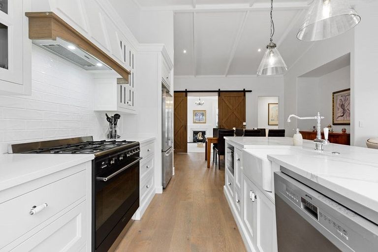 Photo of property in 5 Mollisia Lane, Papamoa Beach, Papamoa, 3118