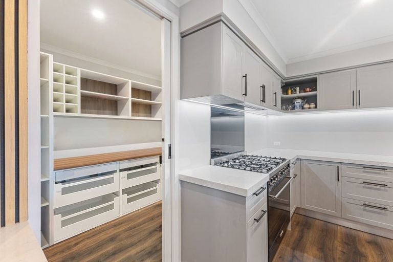 Photo of property in 1 Fernbird Grove, Kerikeri, 0294