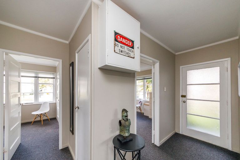 Photo of property in 15 Tyndall Street, Palmerston North, 4414
