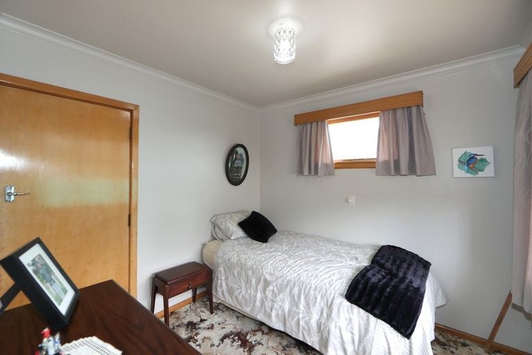 Photo of property in 90 Ferry Road, Clive, 4102