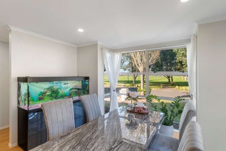 Photo of property in 2 Figaro Crescent, Takanini, 2112