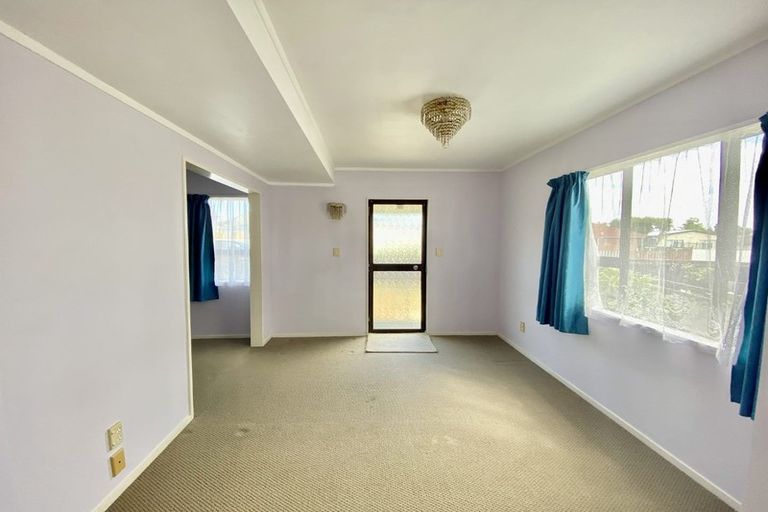 Photo of property in 24 Jarman Road, Mount Wellington, Auckland, 1060