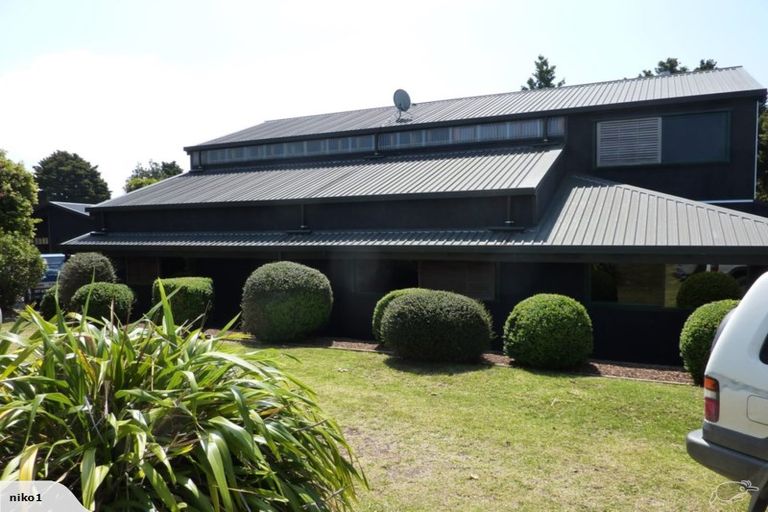 Photo of property in 92 Kiwi Bush Lane, Ngunguru, Whangarei, 0173