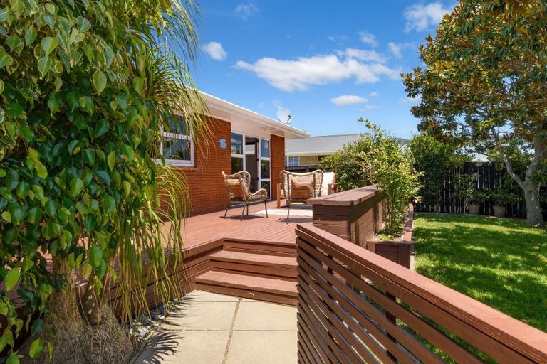 Photo of property in 16 Ridge Street, Otumoetai, Tauranga, 3110