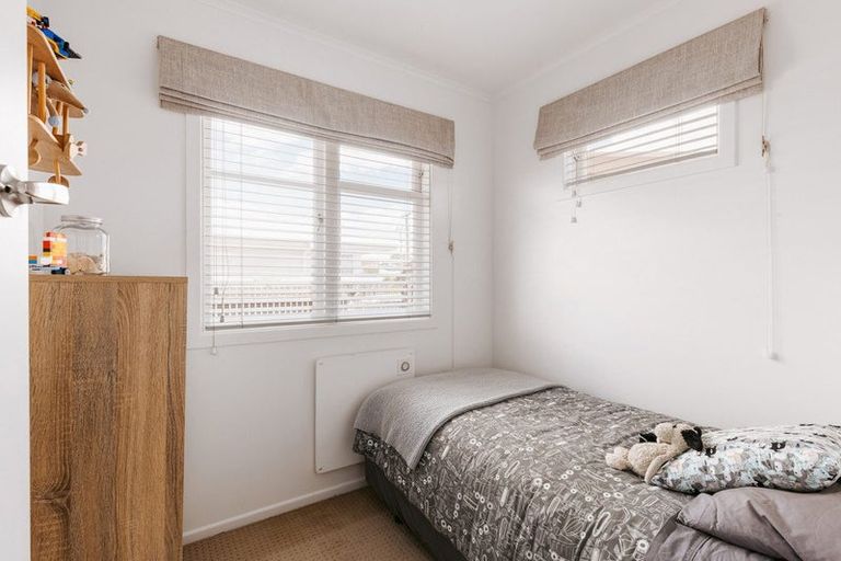 Photo of property in 10 Short Street, Otumoetai, Tauranga, 3110