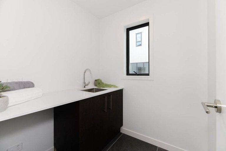 Photo of property in 20b Arataki Views Way, Glen Eden, Auckland, 0602