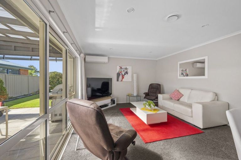 Photo of property in 5 Aiden Lane, Raureka, Hastings, 4120