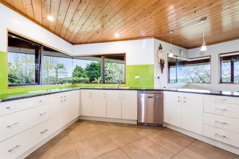 Photo of property in 211 Gray Road, Te Kamo, Kamo, 0185