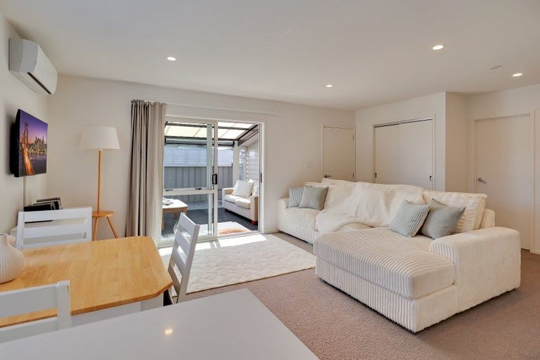 Photo of property in 11 Kamahi Crescent, Papamoa Beach, Papamoa, 3118