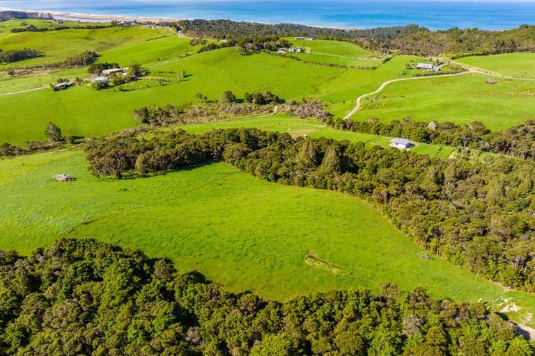 Photo of property in 18 Kanuka Lane, Waipu, 0582