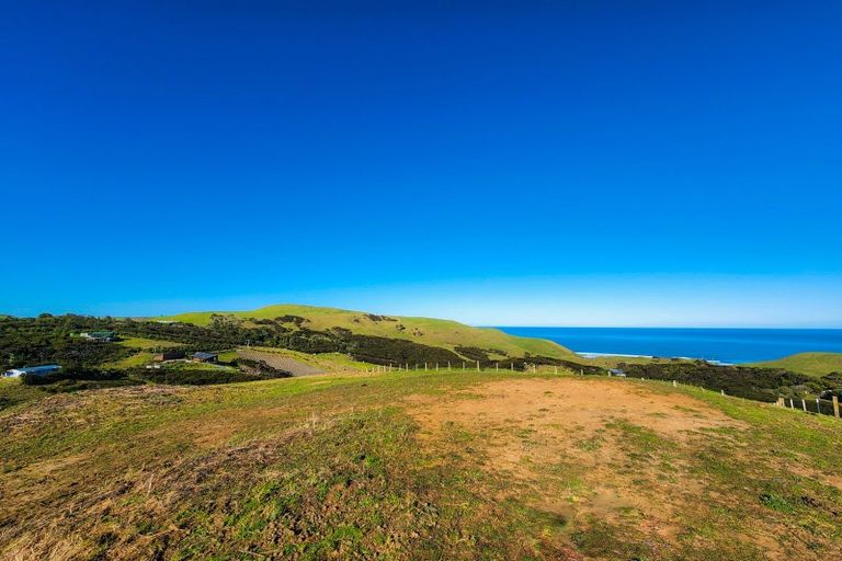 Photo of property in 1597 Whaanga Road, Raglan, 3296