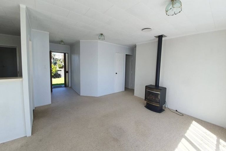 Photo of property in 1 Mansfield Road, Owhata, Rotorua, 3010