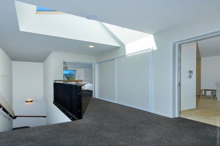 Photo of property in 2/89 Poulson Street, Addington, Christchurch, 8024