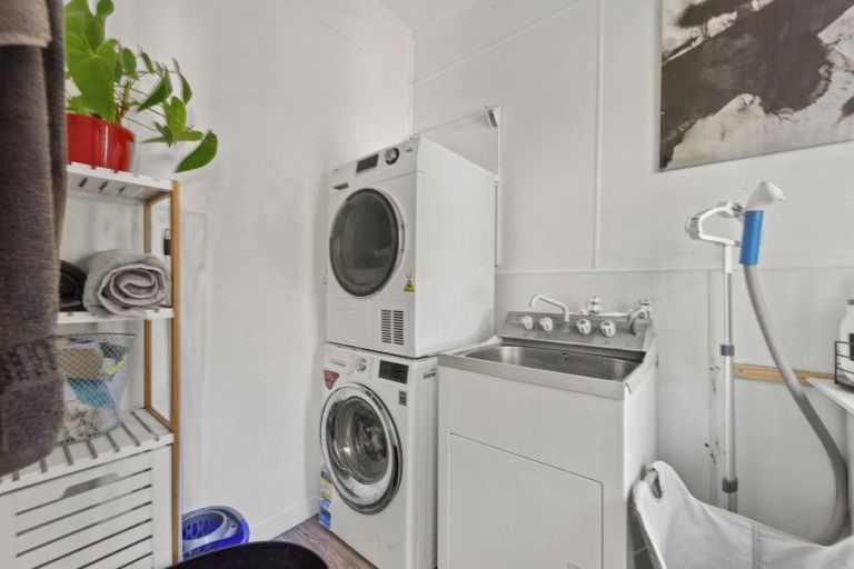 Photo of property in 123 Waimea Road, Nelson South, Nelson, 7010