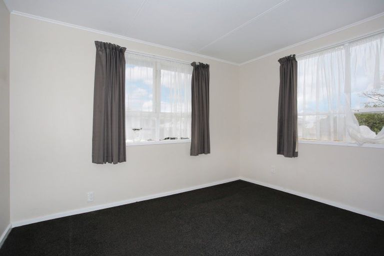 Photo of property in 3 Olive Crescent, Papatoetoe, Auckland, 2025