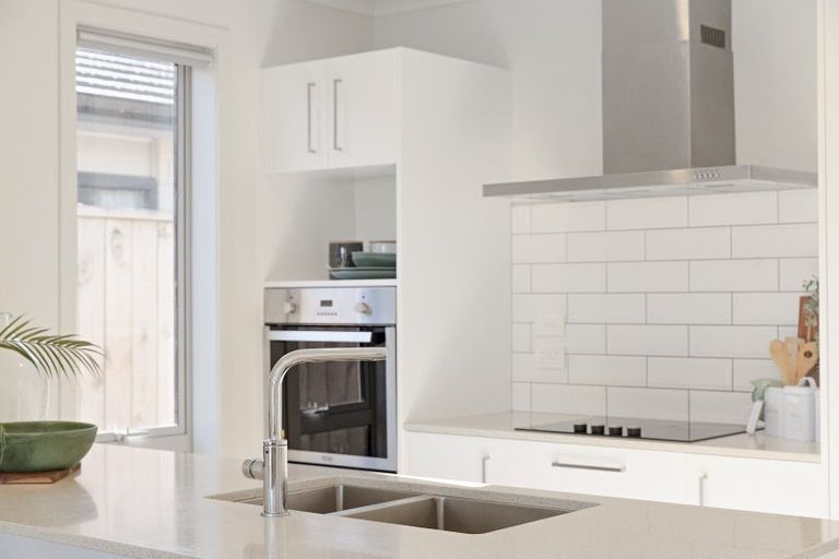 Photo of property in 22 Richardson Road, Omokoroa, 3114