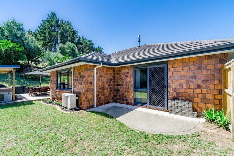 Photo of property in 25 Cascade Way, Paraparaumu, 5032