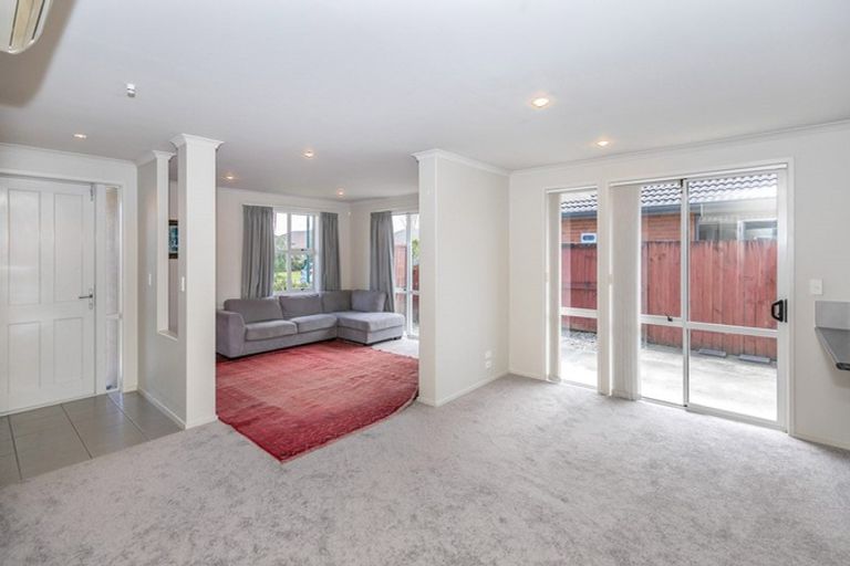 Photo of property in 32 Parkside Drive, Huntington, Hamilton, 3210