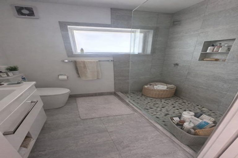 Photo of property in 1/465 Hibiscus Coast Highway, Orewa, 0931