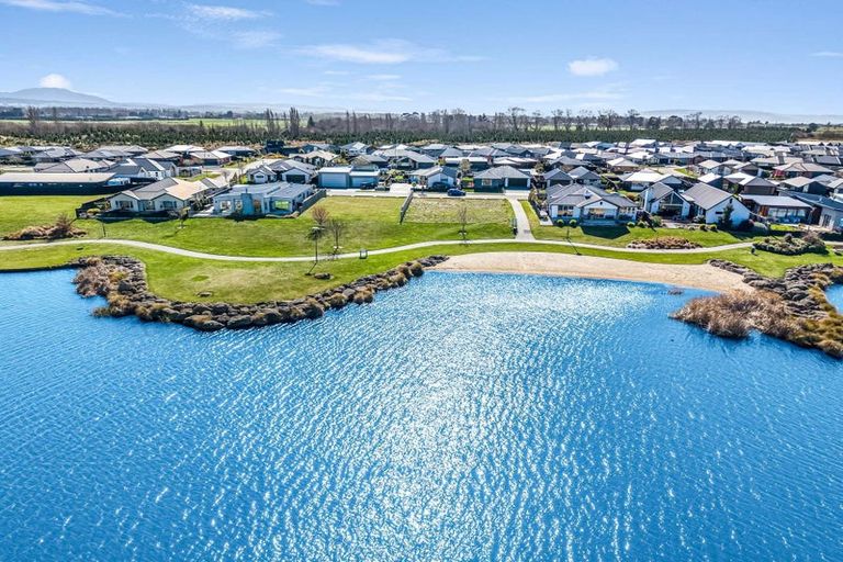 Photo of property in 14 Medusa Lane, Pegasus, 7612