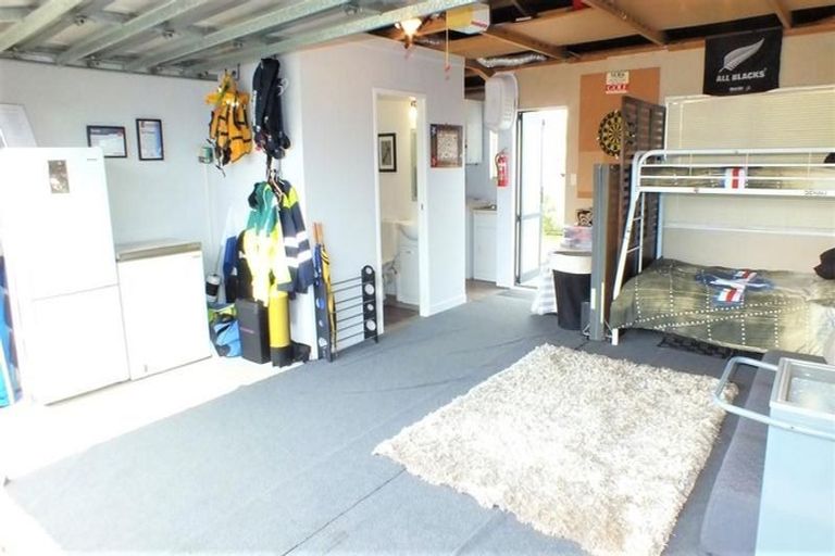 Photo of property in 101 Kauri Crescent, Matarangi, Whitianga, 3592