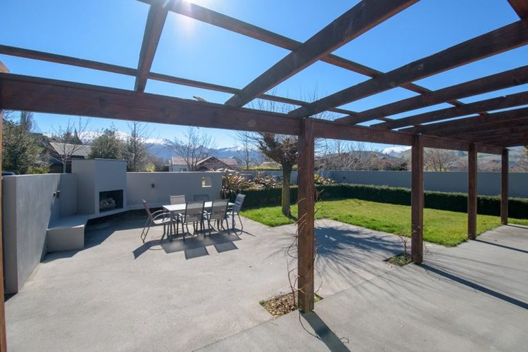 Photo of property in 31 Ferry Hill Drive, Lower Shotover, Queenstown, 9371