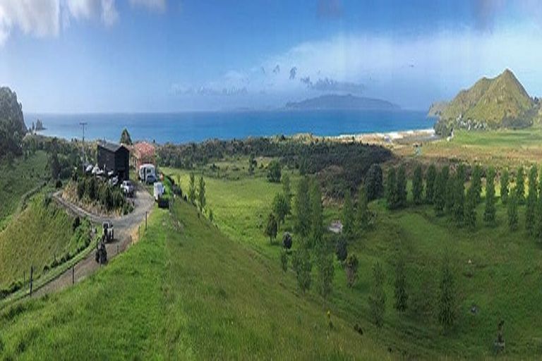 Photo of property in 14 White Rocks Rise, Kuaotunu, Whitianga, 3592