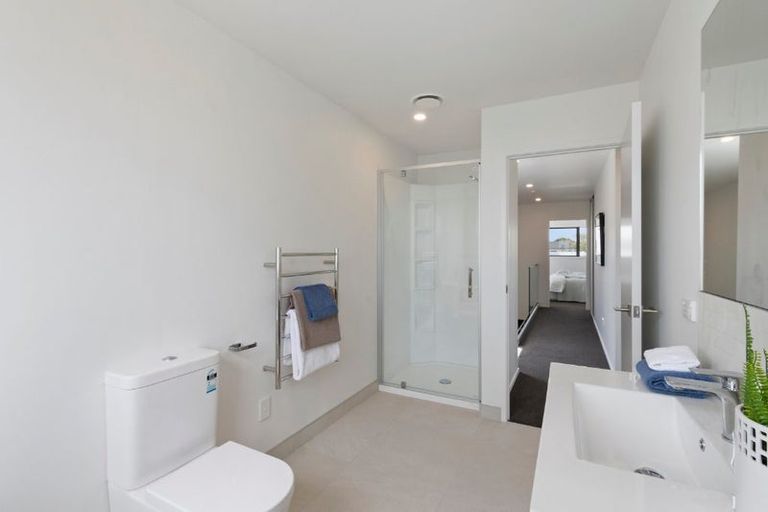 Photo of property in 1 Pinto Road, Pukekohe, 2120